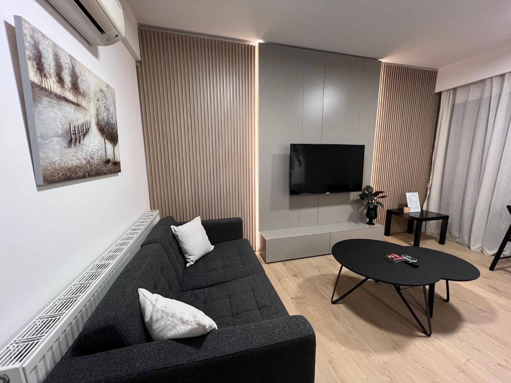 Daniela'S Modern Apartment Strovolos Kültér fotó